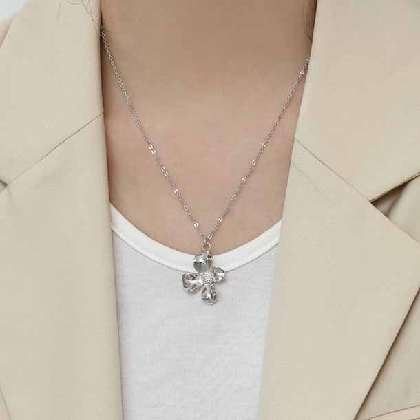 Girl Beautiful Flower 925 Sterling Silver Necklace